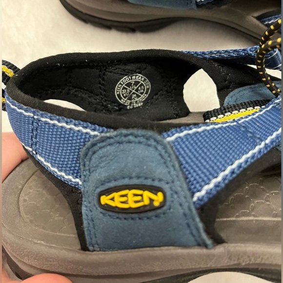 Keen EUC Womens 7 Blue Gray Yellow Waterproof Hiking Sandals. Cinch strap - Picture 8 of 8